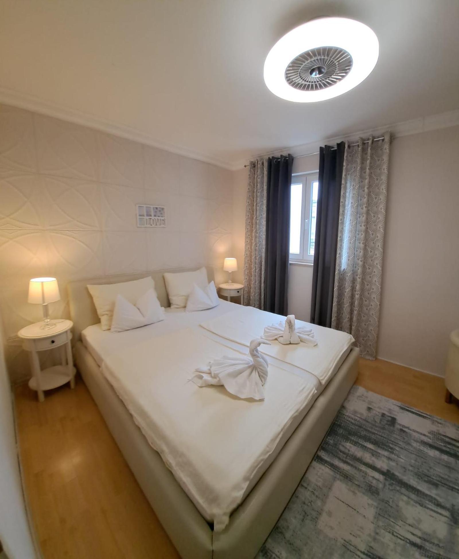 Royal Apartments Sandra 스틴잔 외부 사진