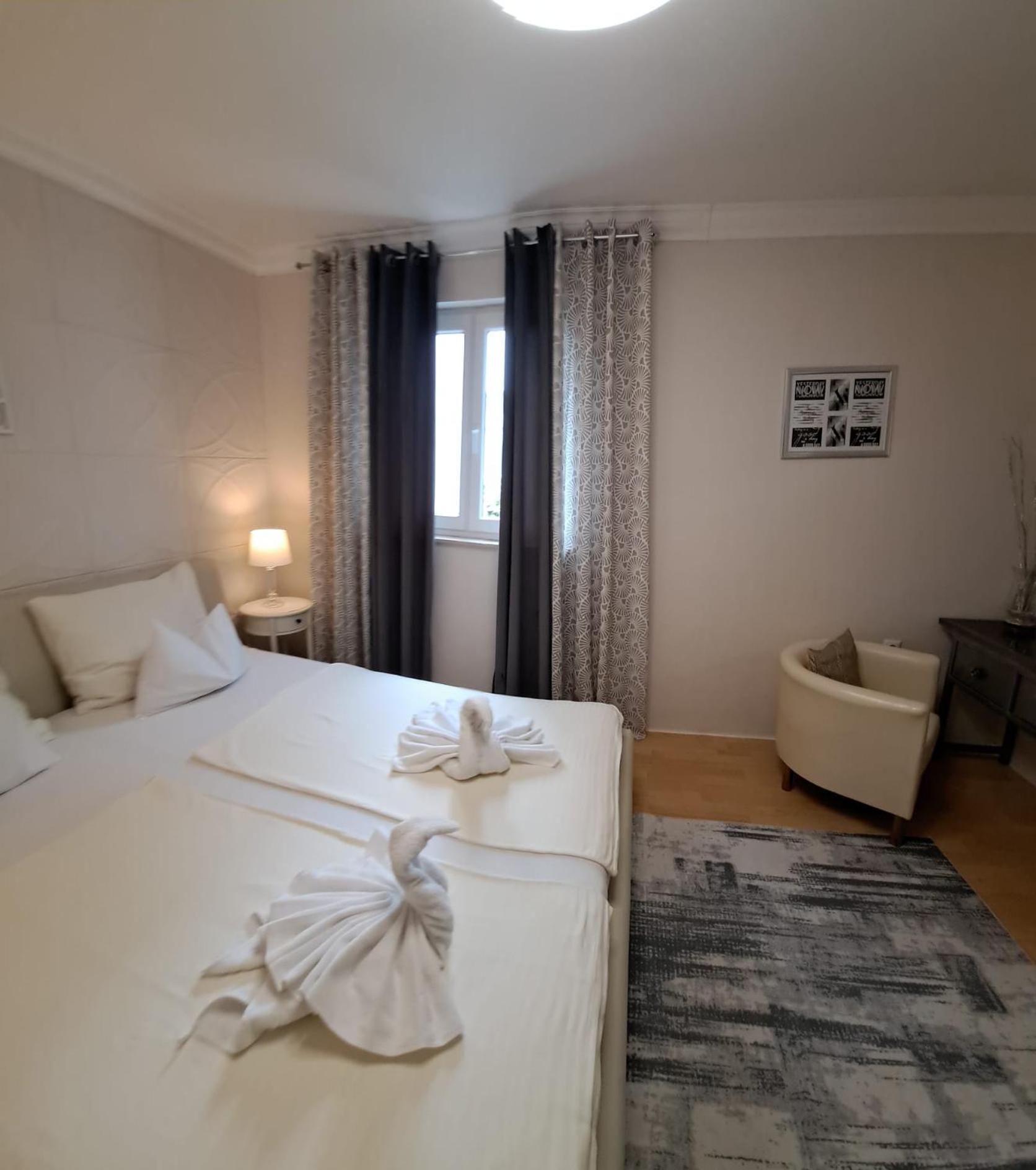 Royal Apartments Sandra 스틴잔 외부 사진